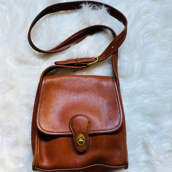 Coach Vintage Shelburne 9038 Tan/Brown Leather Crossbody Bag - Picture 1 of 6
